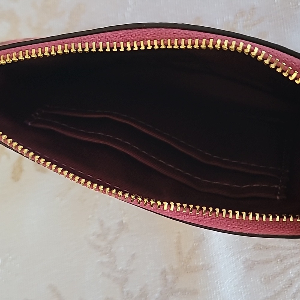 Coach Corner Zip Wristlet with Coach Monogram Print in Rogue NWOT - Picture 6 of 6